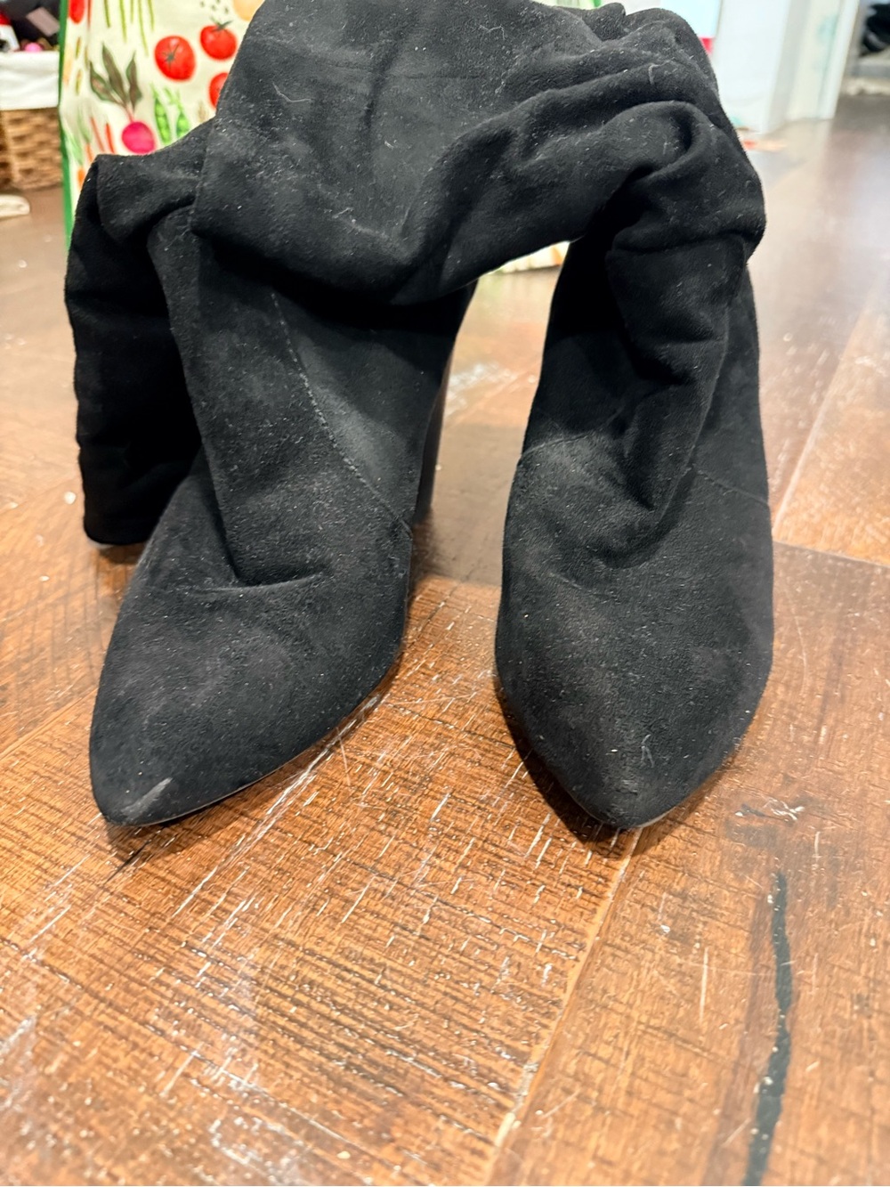 Women's Black Suede Mid-Calf Chunky Heel Boots - Picture 2 of 6